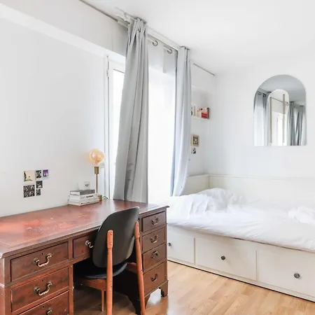 Spacious For 4 People - Trocadero Passy Parigi